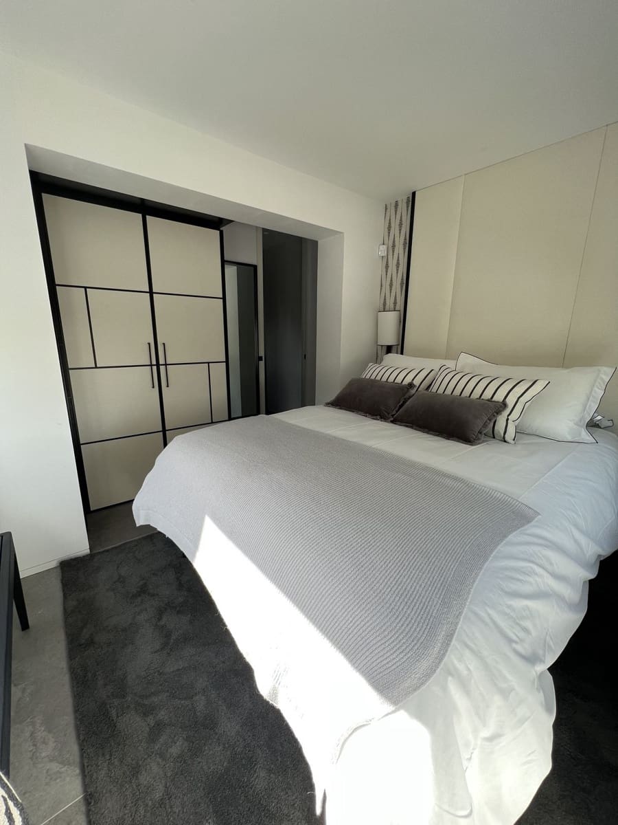 4 slaapkamer Villa te koop in Nueva Andalucia - € 1.595.000 (Ref: 9544513)