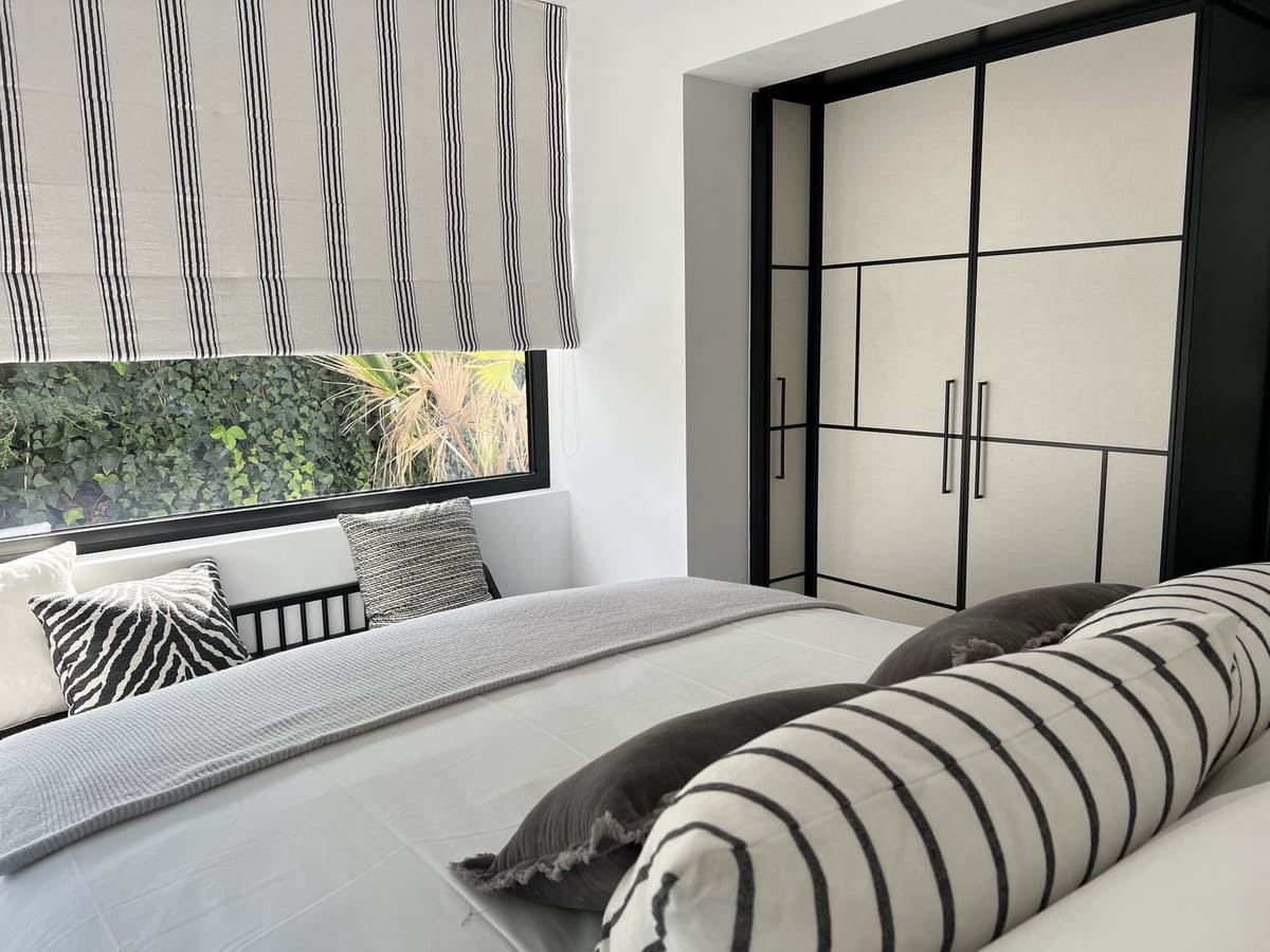 4 slaapkamer Villa te koop in Nueva Andalucia - € 1.595.000 (Ref: 9544513)
