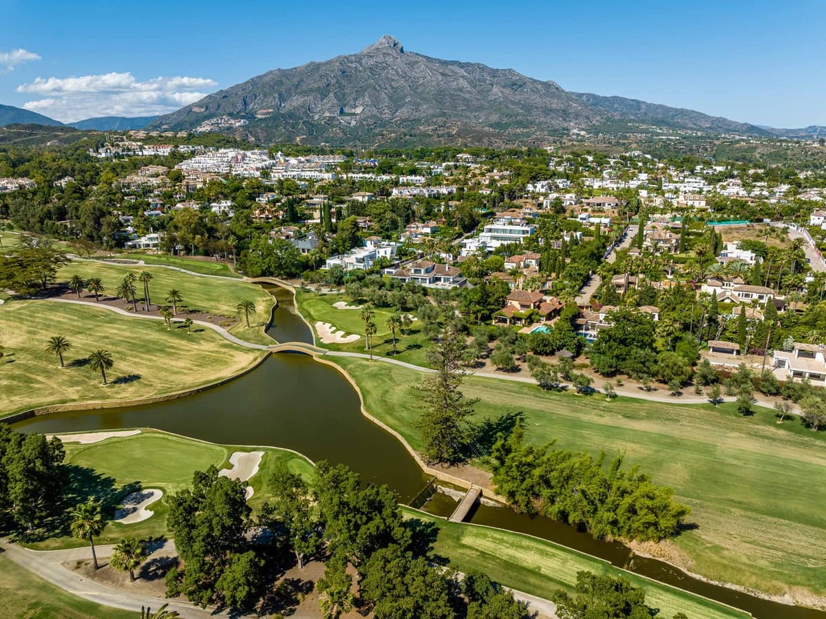 5 Zimmer Villa zu verkaufen in Nueva Andalucia - 5.995.000 € (Ref: 9544515)