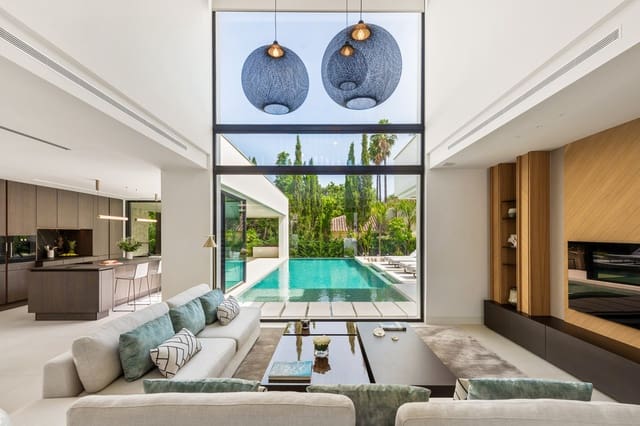 5 soveværelse Villa til salg i Nueva Andalucia, Marbella - € 5.995.000 (Ref: 9544515)
