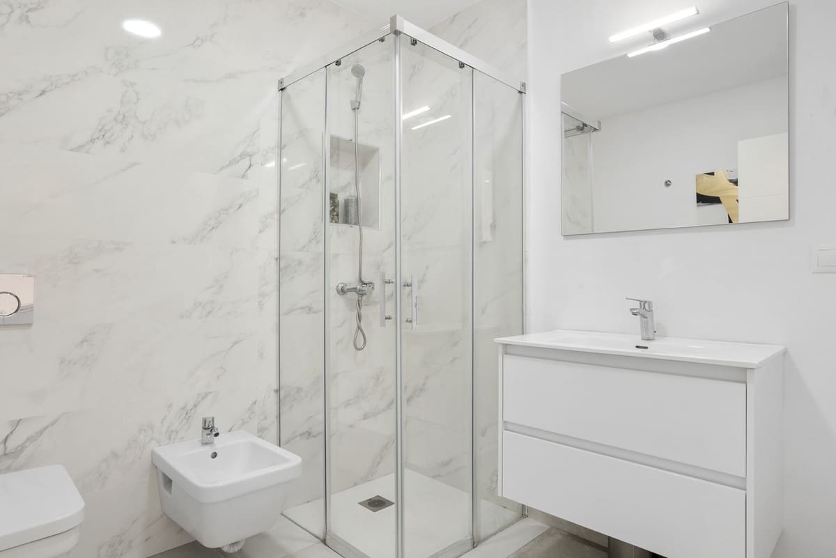 Chalet de 5 habitaciones en Nueva Andalucia en venta - 3.390.000 € (Ref: 9544519)