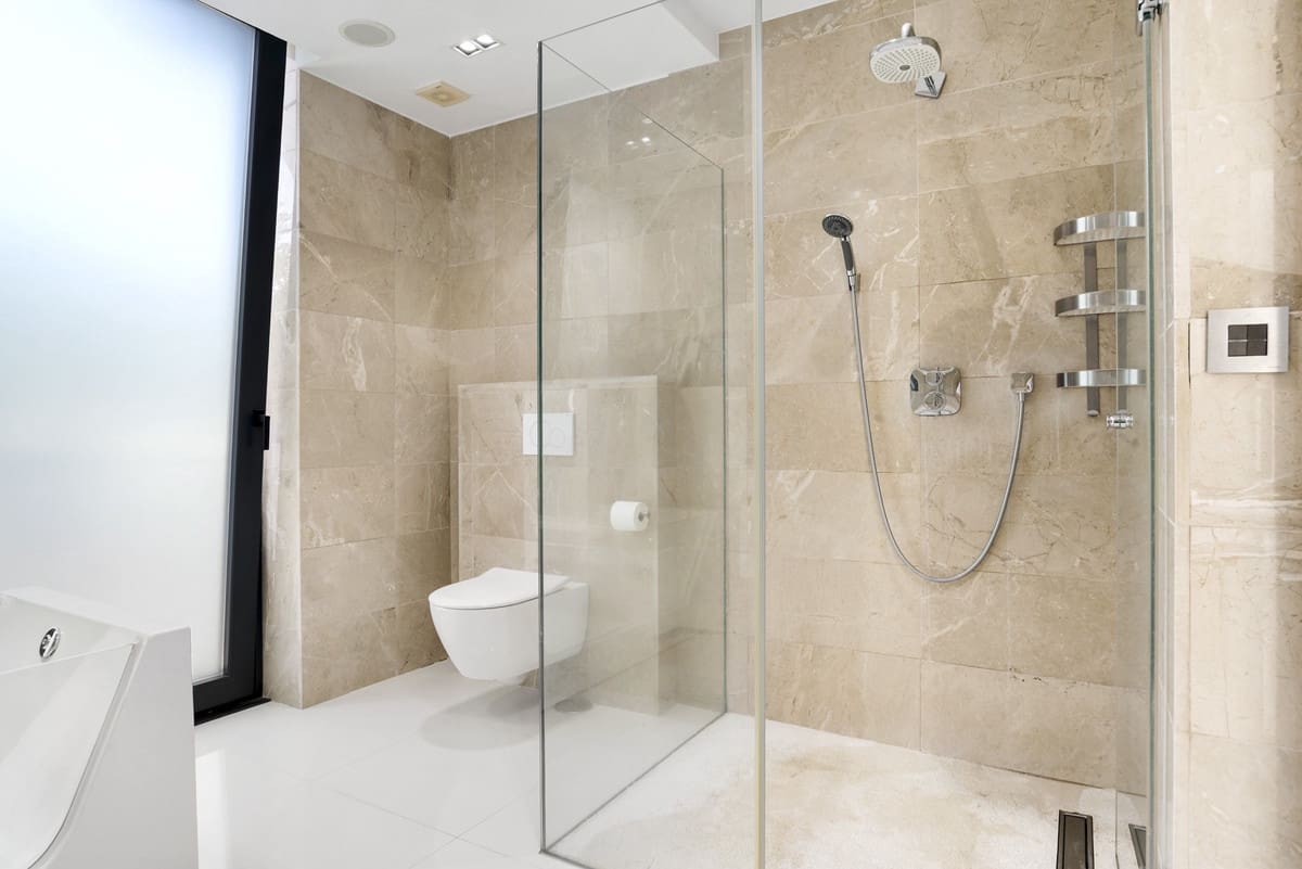 Chalet de 5 habitaciones en Nueva Andalucia en venta - 3.390.000 € (Ref: 9544519)