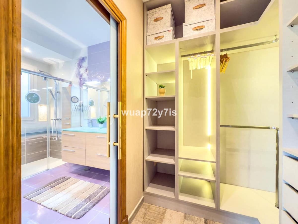 4 soveværelse Villa til salg i Istan med garage - € 999.000 (Ref: 9544523)