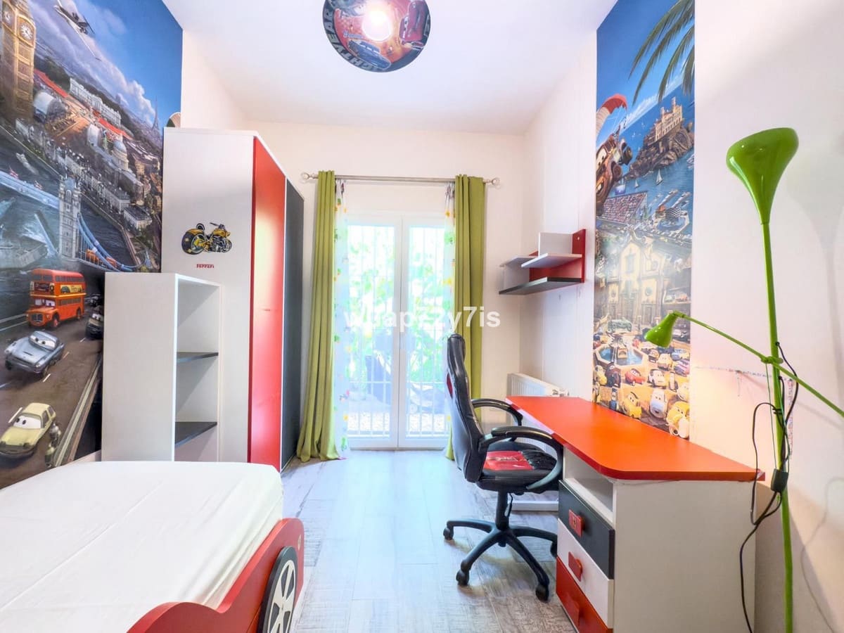 4 soveværelse Villa til salg i Istan med garage - € 999.000 (Ref: 9544523)