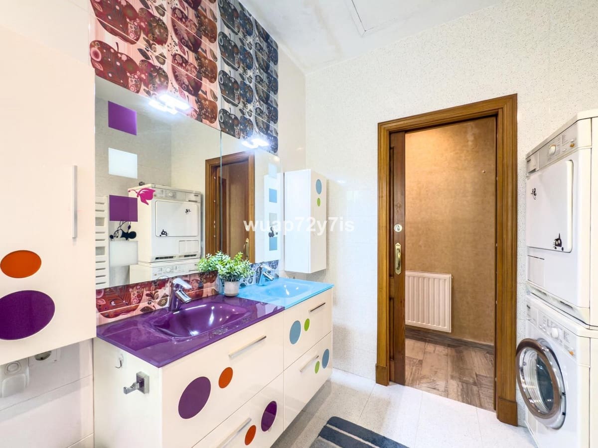 4 soveværelse Villa til salg i Istan med garage - € 999.000 (Ref: 9544523)