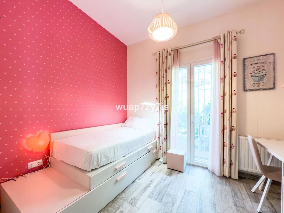 4 soveværelse Villa til salg i Istan med garage - € 999.000 (Ref: 9544523)