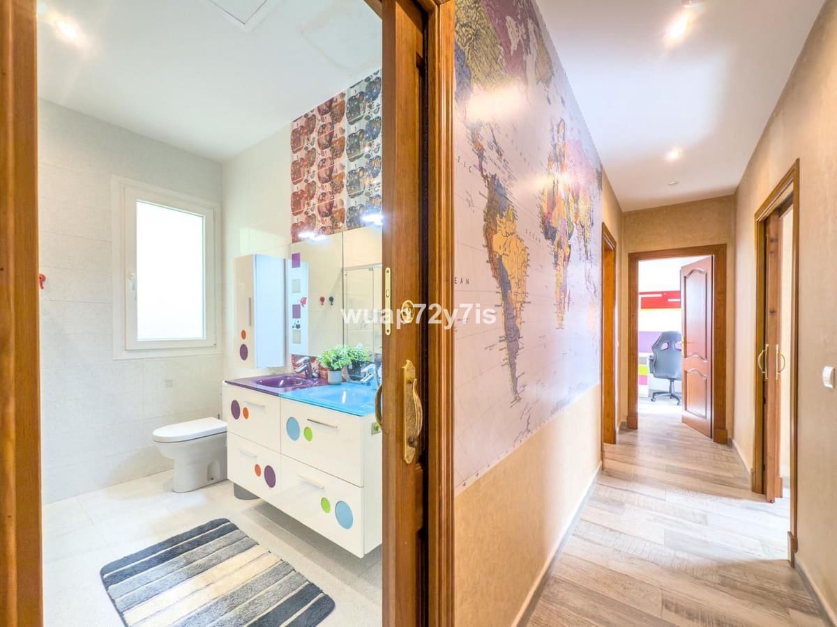 4 soveværelse Villa til salg i Istan med garage - € 999.000 (Ref: 9544523)