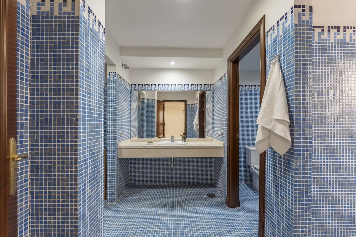 6 sypialnia Willa na sprzedaż w Nueva Andalucia - 4 100 000 € (Ref: 9544526)