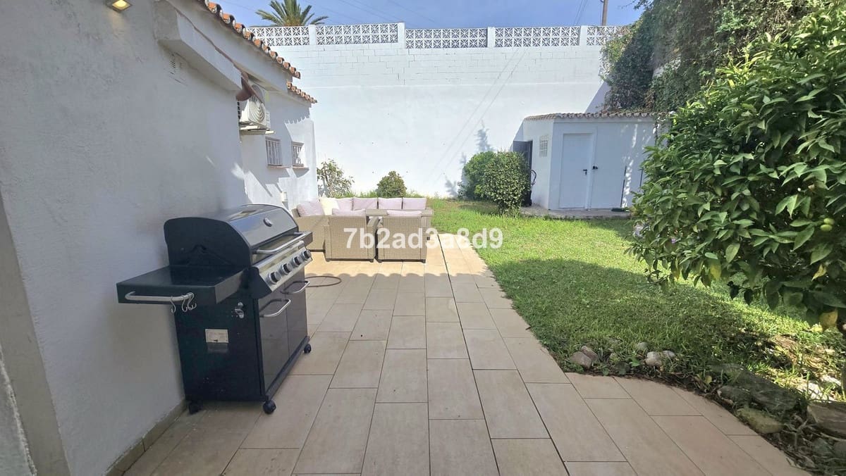 3 slaapkamer Villa te koop in Nueva Andalucia - € 999.000 (Ref: 9544527)
