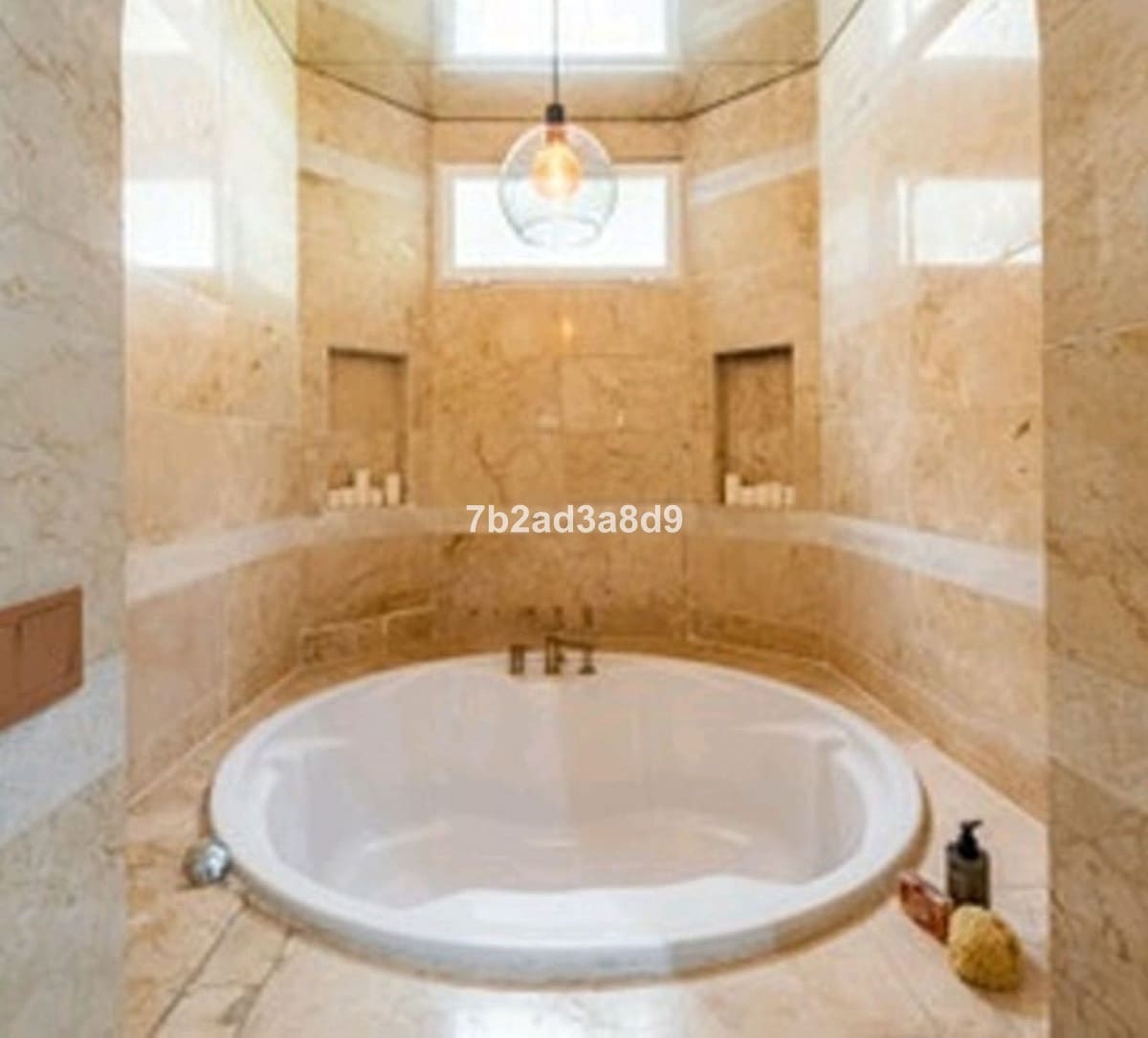 3 slaapkamer Villa te koop in Nueva Andalucia - € 999.000 (Ref: 9544527)