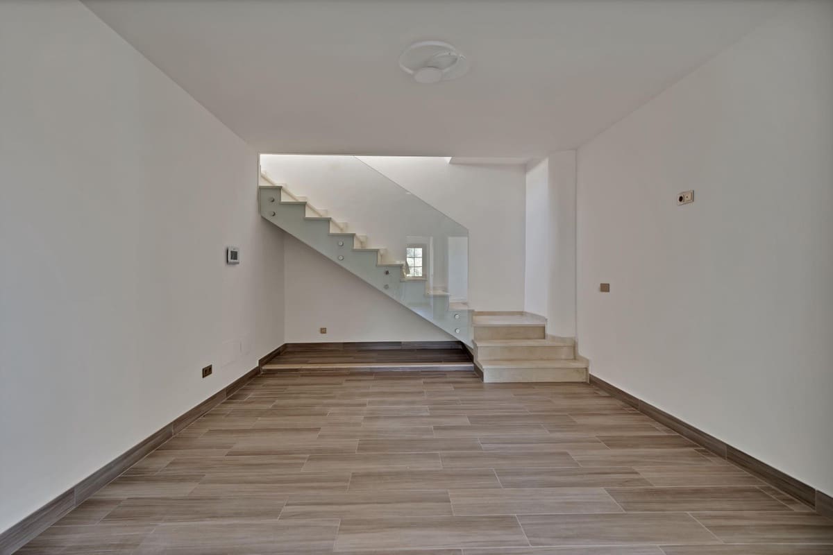 3 chambre Villa/Maison à vendre à Marbella - 990 000 € (Ref: 9544530)