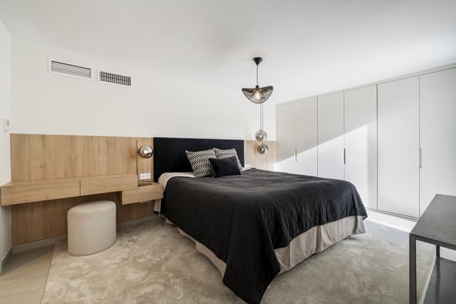 5 makuuhuone Huvila myytävänä paikassa San Pedro de Alcantara, Marbella - 2 500 000 € (Ref: 9596575)