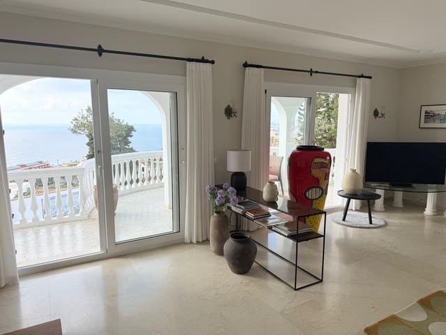4 soveværelse Villa til salg i La Capellania, Benalmádena - € 1.395.000 (Ref: 9598114)