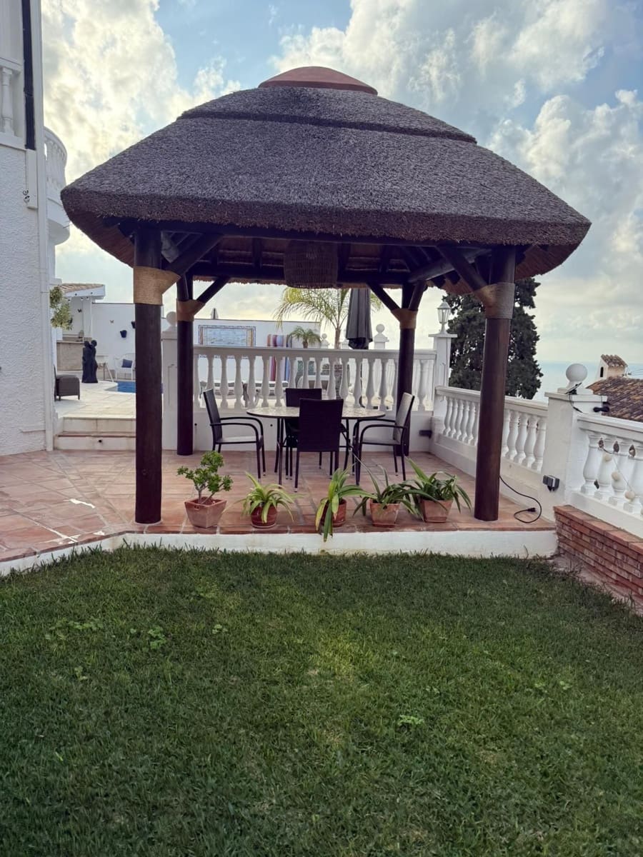 4 soveværelse Villa til salg i La Capellania - € 1.395.000 (Ref: 9598114)