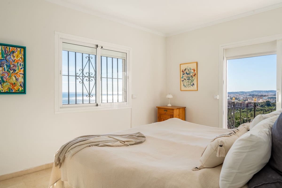 4 bedroom Villa for sale in La Capellania - € 1,395,000 (Ref: 9598114)