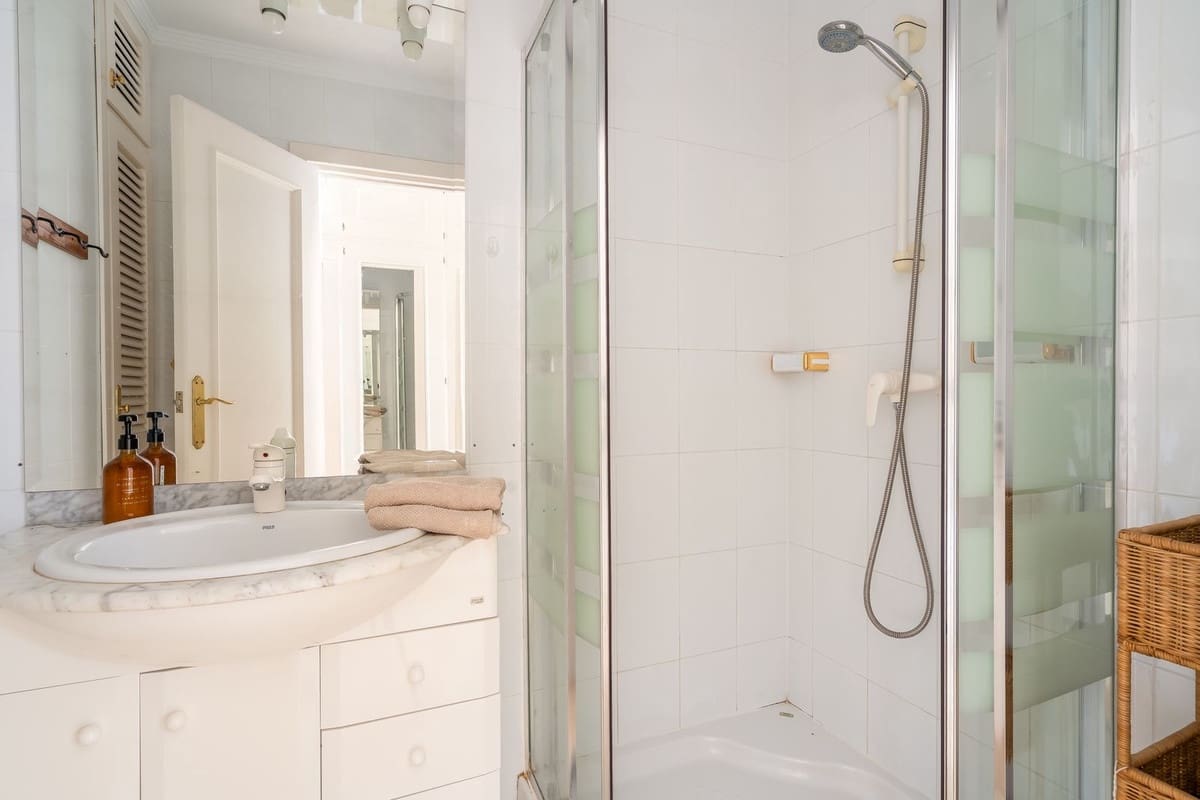 4 bedroom Villa for sale in La Capellania - € 1,395,000 (Ref: 9598114)