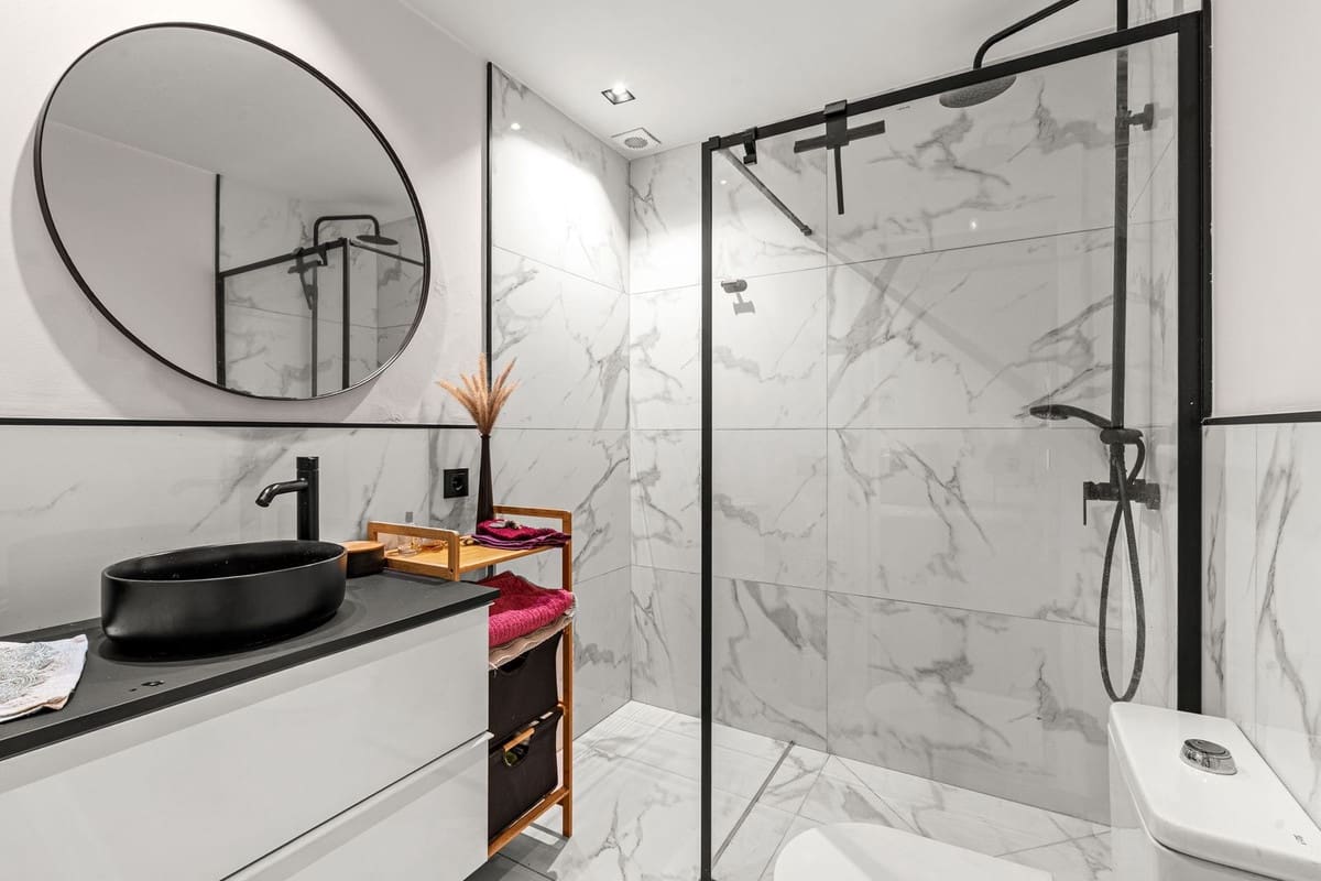 5 chambre Villa/Maison à vendre à Estepona - 995 000 € (Ref: 9641047)