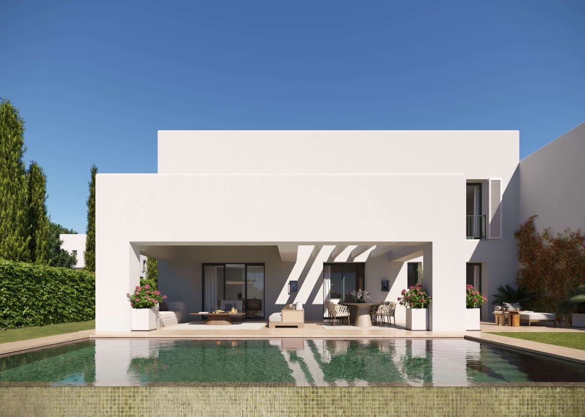 3 bedroom Townhouse for sale in Sotogrande - € 954,000 (Ref: 9641050)