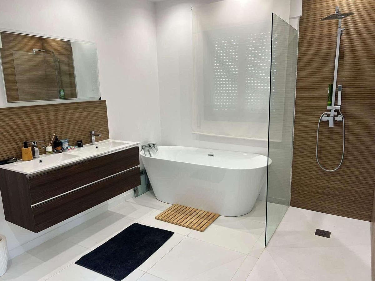 6 makuuhuone Huvila myytävänä paikassa Mijas mukana 
autotalli - 1 450 000 € (Ref: 9677894)