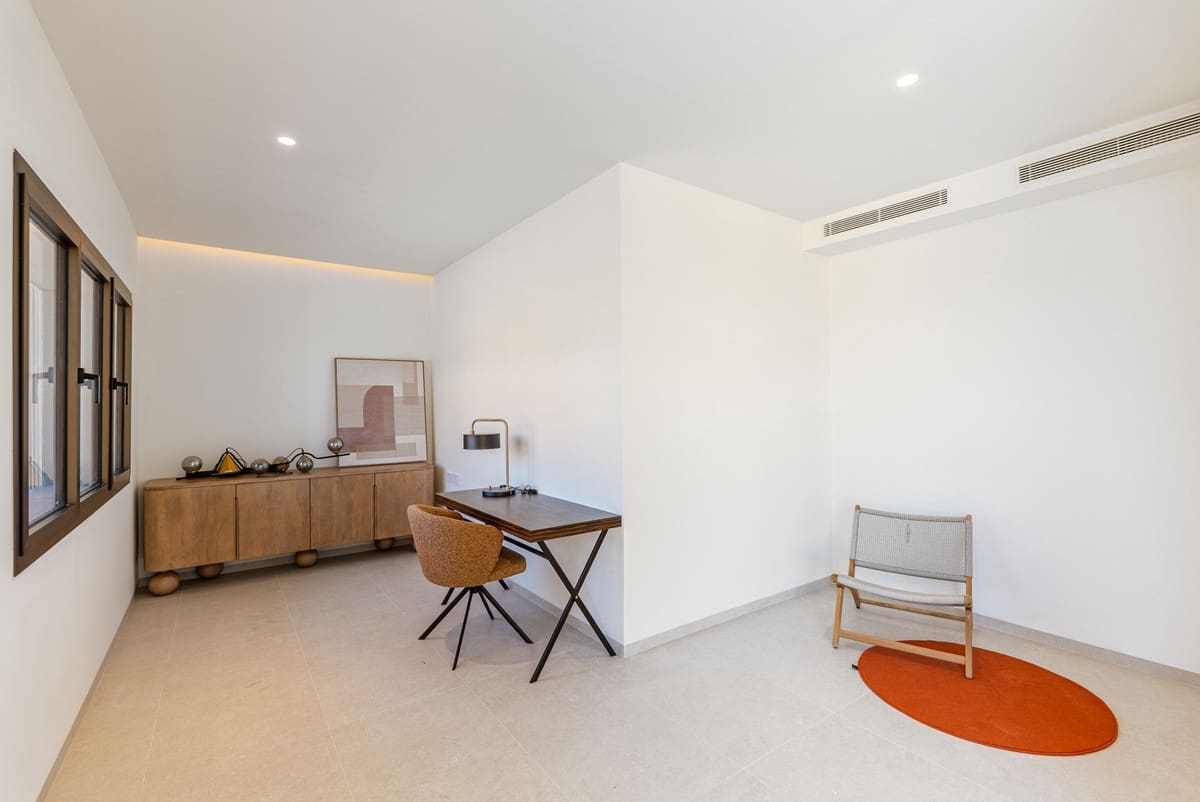 4 sovrum Lägenhet till salu i Benahavis - 1 900 000 € (Ref: 9677895)