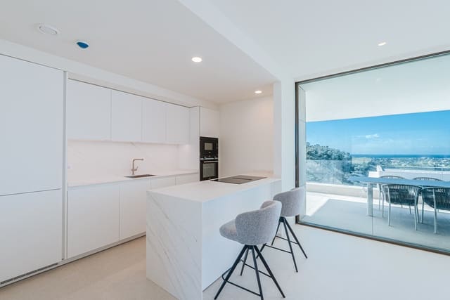 4 sovrum Lägenhet till salu i Benahavís - 1 900 000 € (Ref: 9677895)