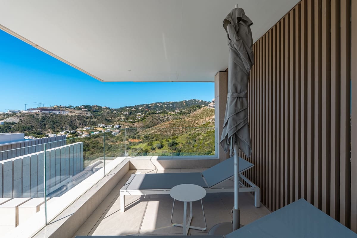 4 sovrum Lägenhet till salu i Benahavis - 1 900 000 € (Ref: 9677895)