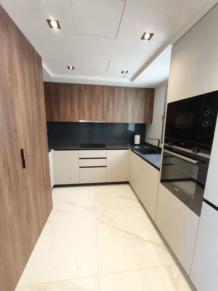 2 makuuhuone Huoneisto myytävänä paikassa San Pedro de Alcantara - 805 000 € (Ref: 9677896)