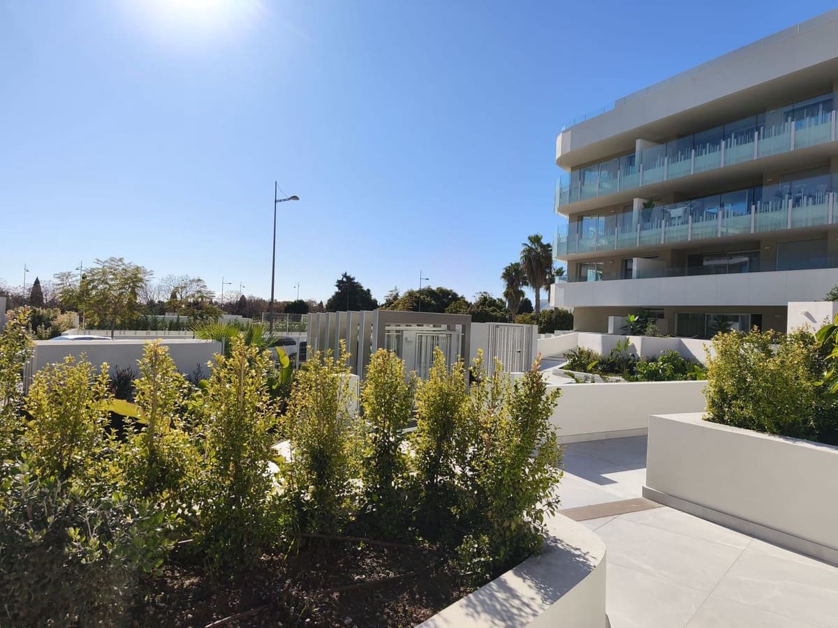 2 makuuhuone Huoneisto myytävänä paikassa San Pedro de Alcantara - 805 000 € (Ref: 9677896)