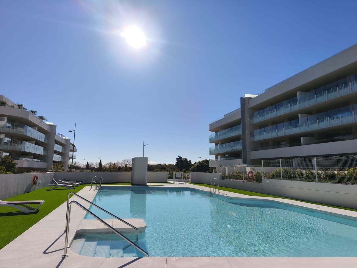 2 makuuhuone Huoneisto myytävänä paikassa San Pedro de Alcantara - 805 000 € (Ref: 9677896)