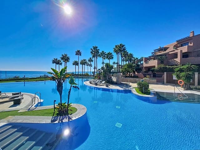 3 soveværelse Lejlighed til salg i Estepona - € 1.095.000 (Ref: 9770202)