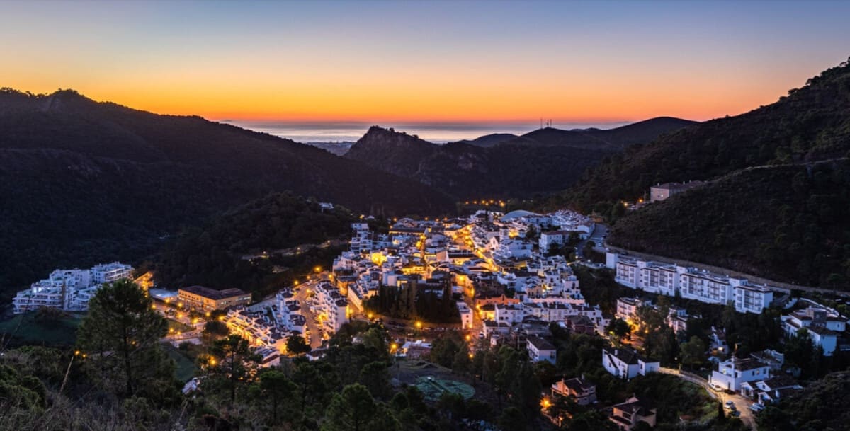 3 soveværelse Byhus til salg i Benahavis - € 895.000 (Ref: 9793776)