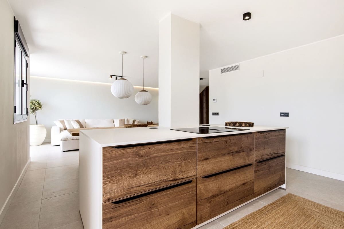 3 Zimmer Apartment zu verkaufen in Torrequebrada mit Garage - 797.000 € (Ref: 9793779)