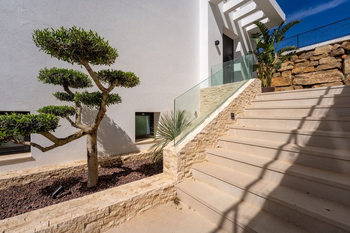 4 Zimmer Villa zu verkaufen in Mijas mit Garage - 1.945.000 € (Ref: 9793780)