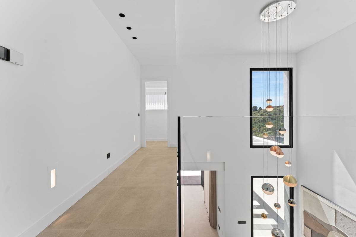 4 Zimmer Villa zu verkaufen in Mijas mit Garage - 1.945.000 € (Ref: 9793780)