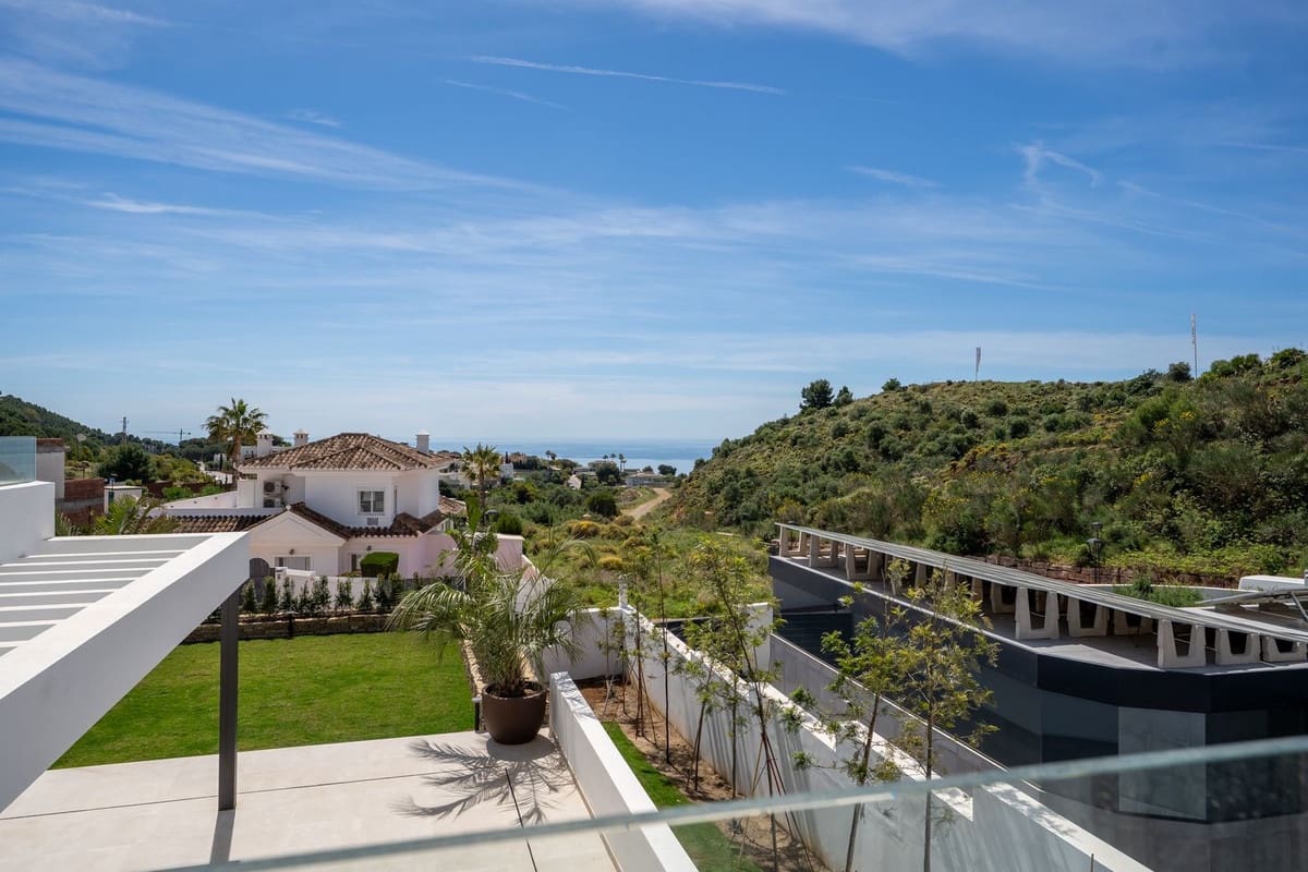 4 Zimmer Villa zu verkaufen in Mijas mit Garage - 1.945.000 € (Ref: 9793780)