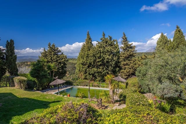 8 soveværelse Erhverv til salg i Casares - € 1.885.000 (Ref: 9926465)