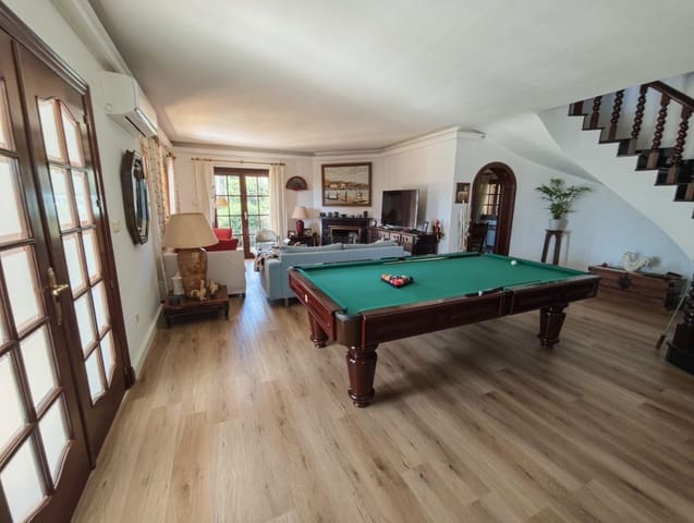 4 soverom Villa til salgs i San Luis de Sabinillas, Manilva - € 1 750 000 (Ref: 9926466)