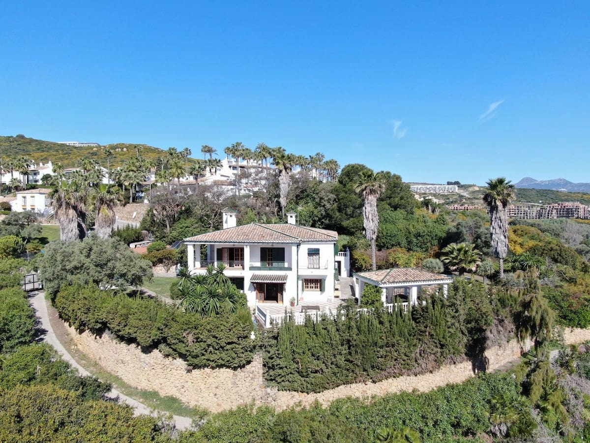 4 soverom Villa til salgs i San Luis de Sabinillas - € 1 750 000 (Ref: 9926466)