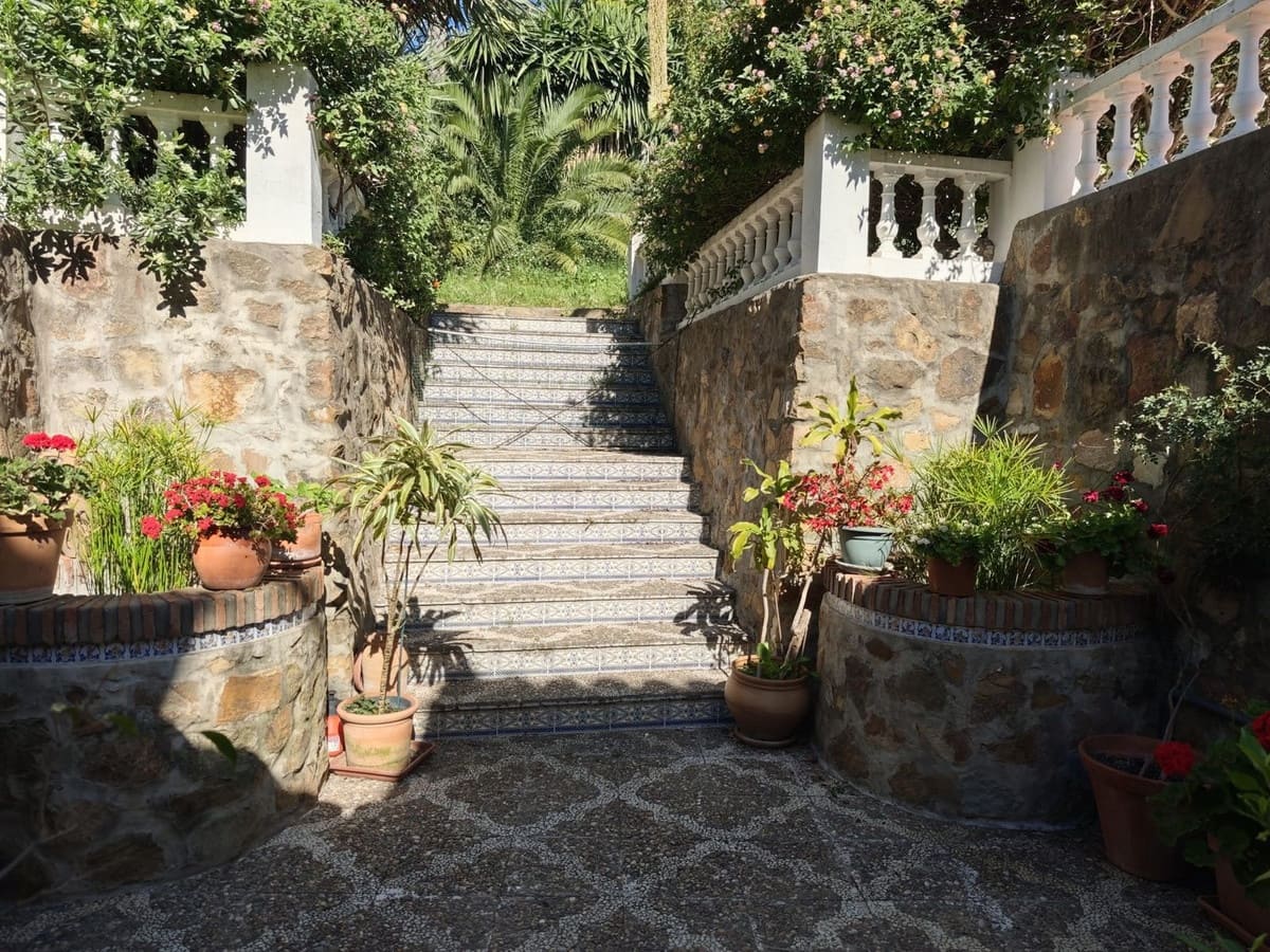 4 soverom Villa til salgs i San Luis de Sabinillas - € 1 750 000 (Ref: 9926466)