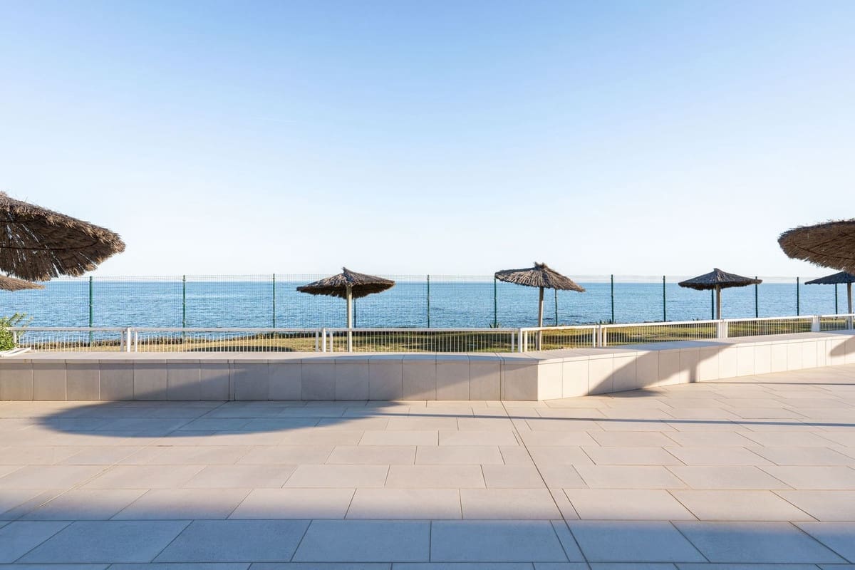2 slaapkamer Appartement te koop in Bahia de Casares - € 980.000 (Ref: 9926473)