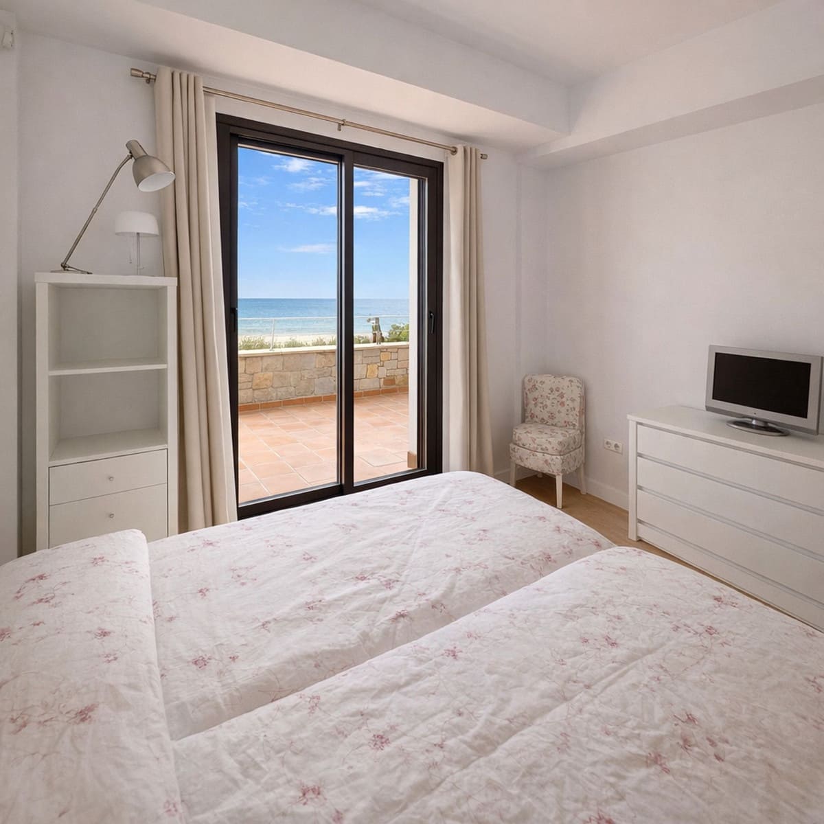 2 slaapkamer Appartement te koop in Bahia de Casares - € 980.000 (Ref: 9926473)