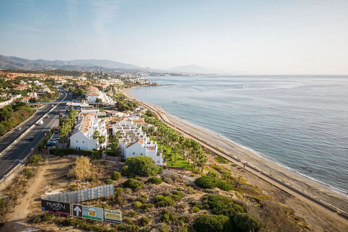 2 slaapkamer Appartement te koop in Bahia de Casares - € 980.000 (Ref: 9926473)