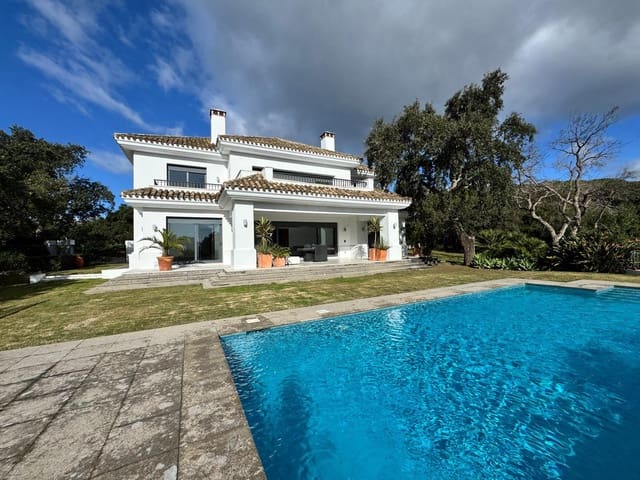 4 soveværelse Villa til salg i Sotogrande, San Roque - € 2.490.000 (Ref: 9926546)