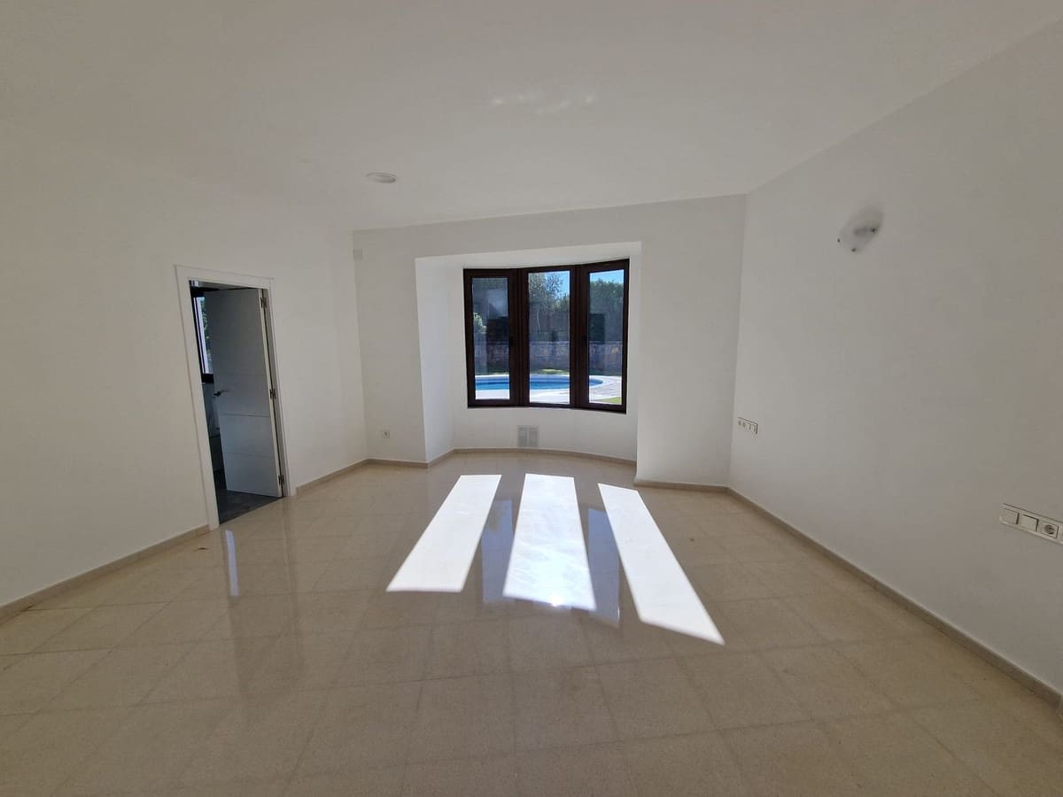 4 soveværelse Villa til salg i Sotogrande med garage - € 1.980.000 (Ref: 9926547)