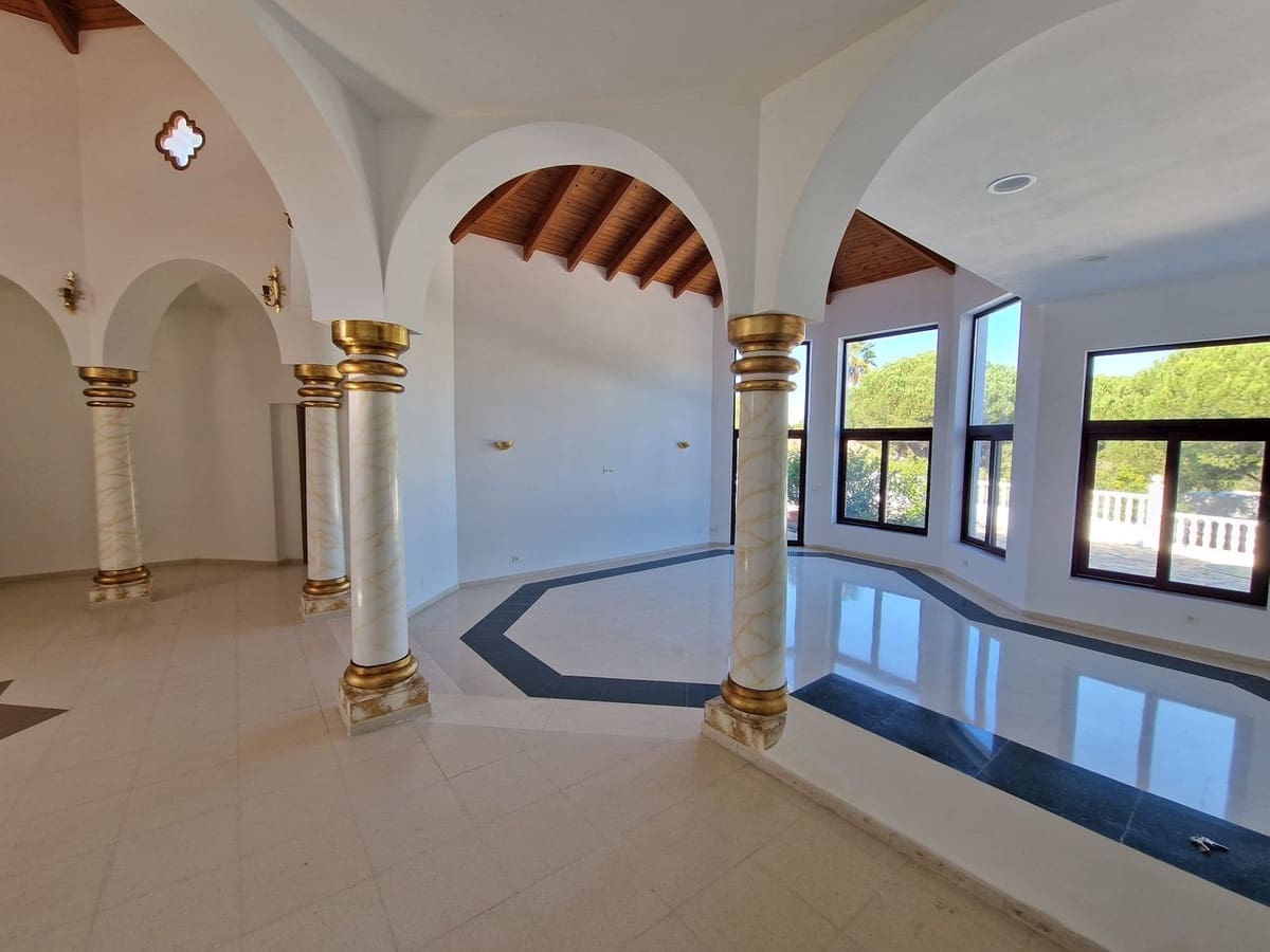 4 soveværelse Villa til salg i Sotogrande med garage - € 1.980.000 (Ref: 9926547)