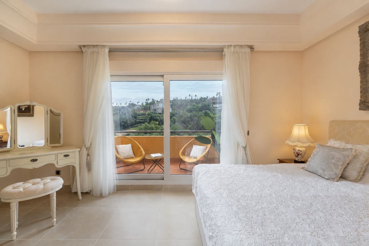 3 sovrum Lägenhet till salu i Sotogrande - 785 000 € (Ref: 9926551)