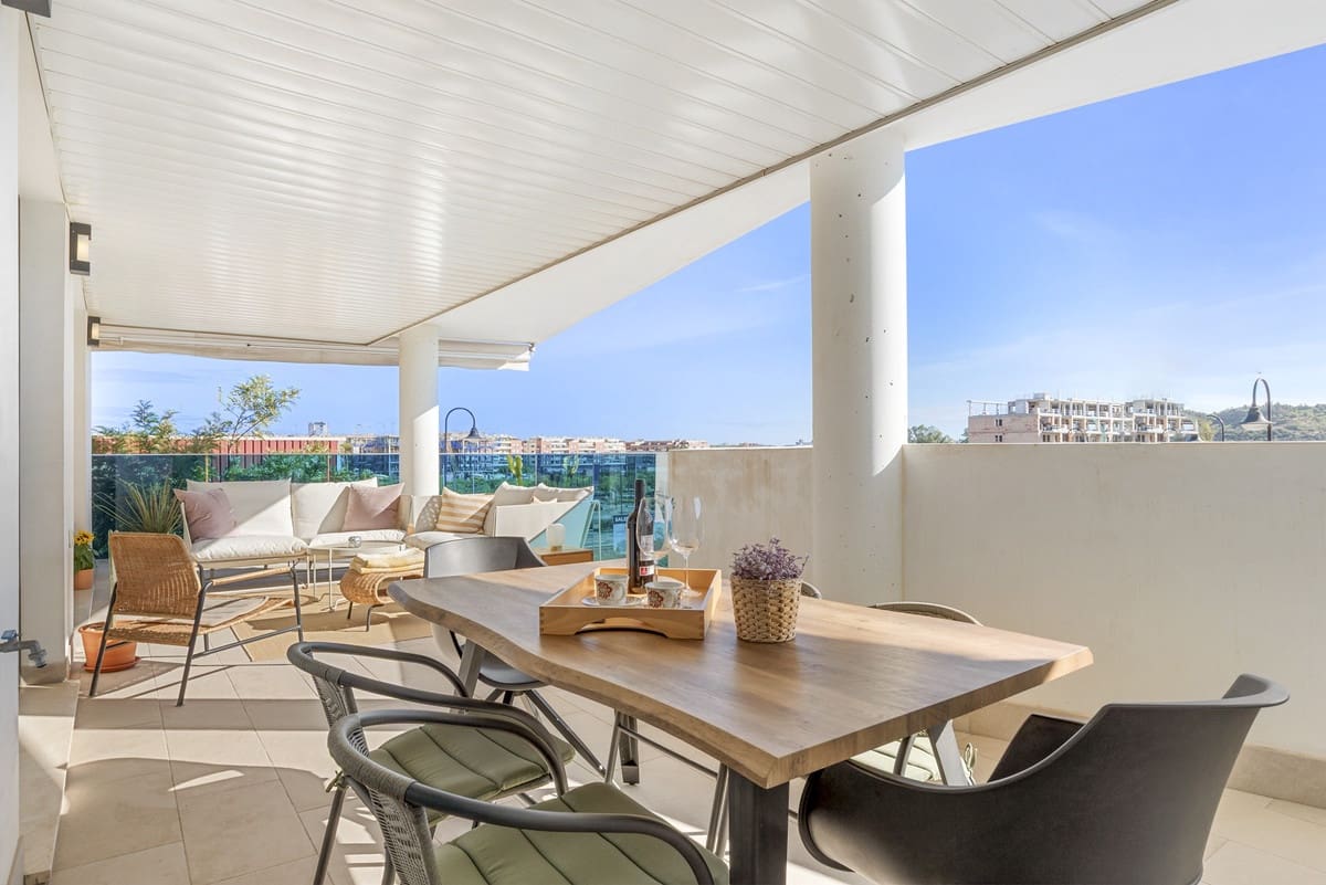 2 bedroom Apartment for sale in Las Lagunas de Mijas - € 485,000 (Ref: 9928092)