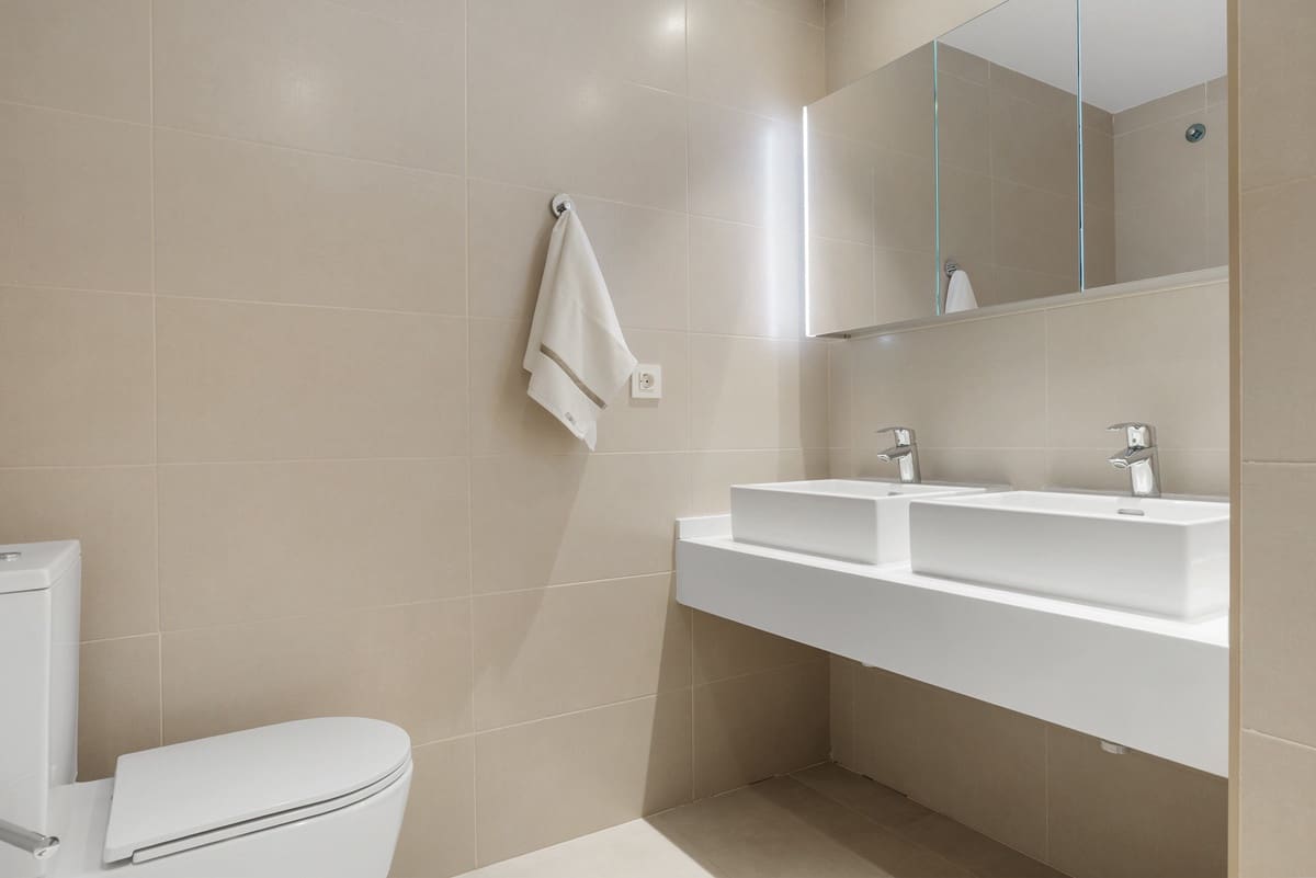 2 bedroom Apartment for sale in Las Lagunas de Mijas - € 485,000 (Ref: 9928092)