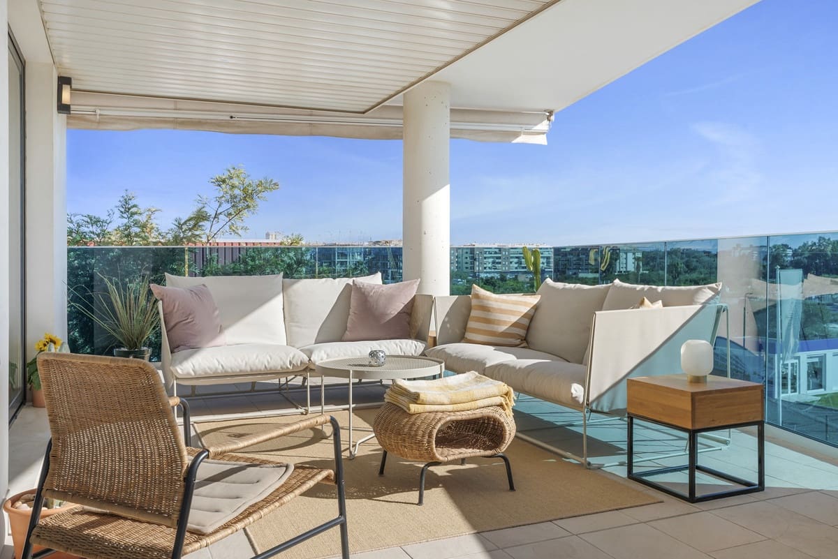 2 bedroom Apartment for sale in Las Lagunas de Mijas - € 485,000 (Ref: 9928092)
