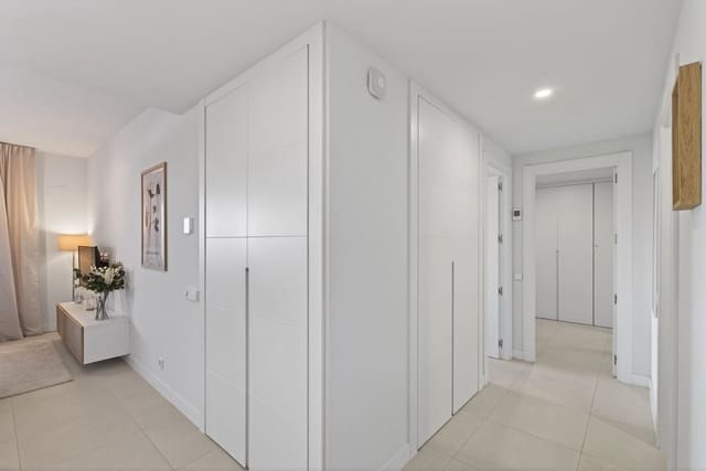 2 Zimmer Apartment zu verkaufen in La Cala de Mijas, Mijas - 469.000 € (Ref: 9928097)